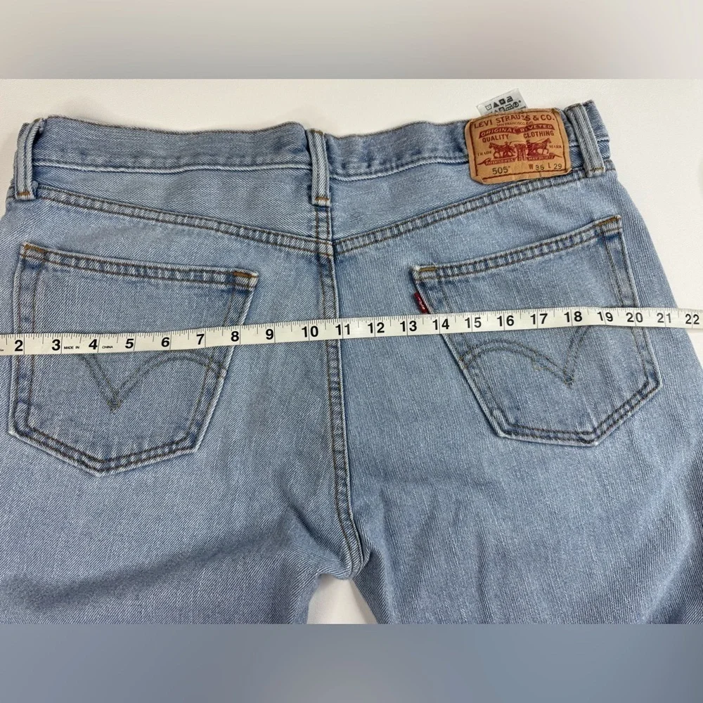 Vintage Levi’s 505 Regular Fit Red Tag 100% Cotton Jeans 36 X 29